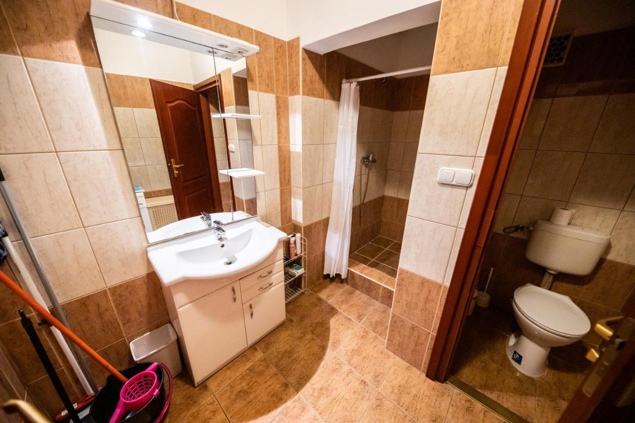 شقة ديبريتْسين  في Elit Apartman المظهر الخارجي الصورة